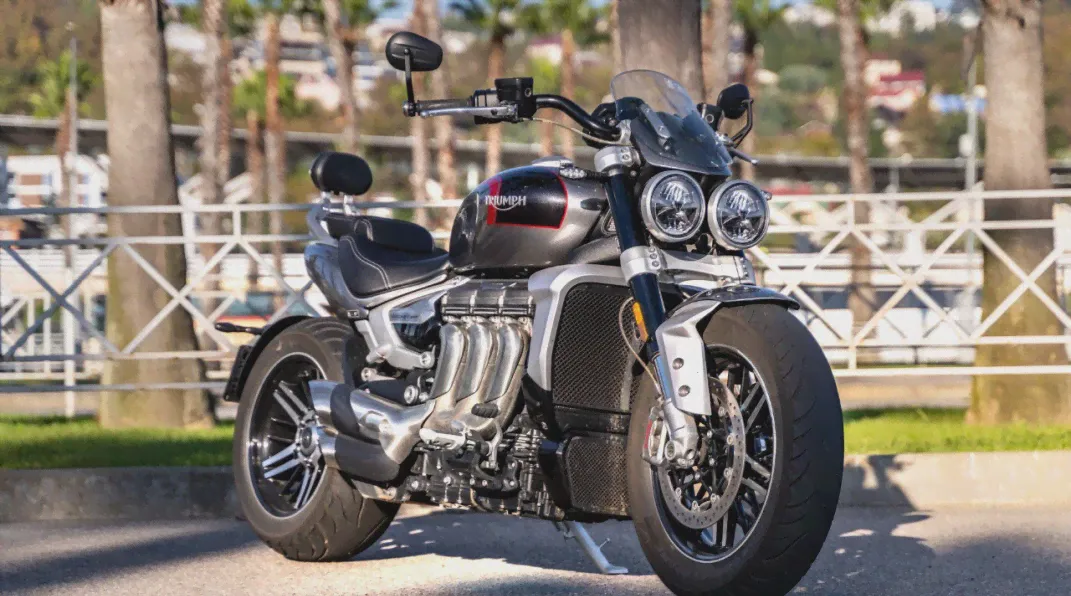 TRIUMPH ROCKET 3GT (2021)-0