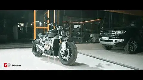 Short Walkaround cinematic video of | triumph rocket 3 r | 4k